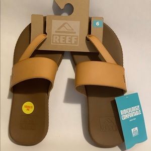 Reef  brand new women’s sandal cushion sol size 6